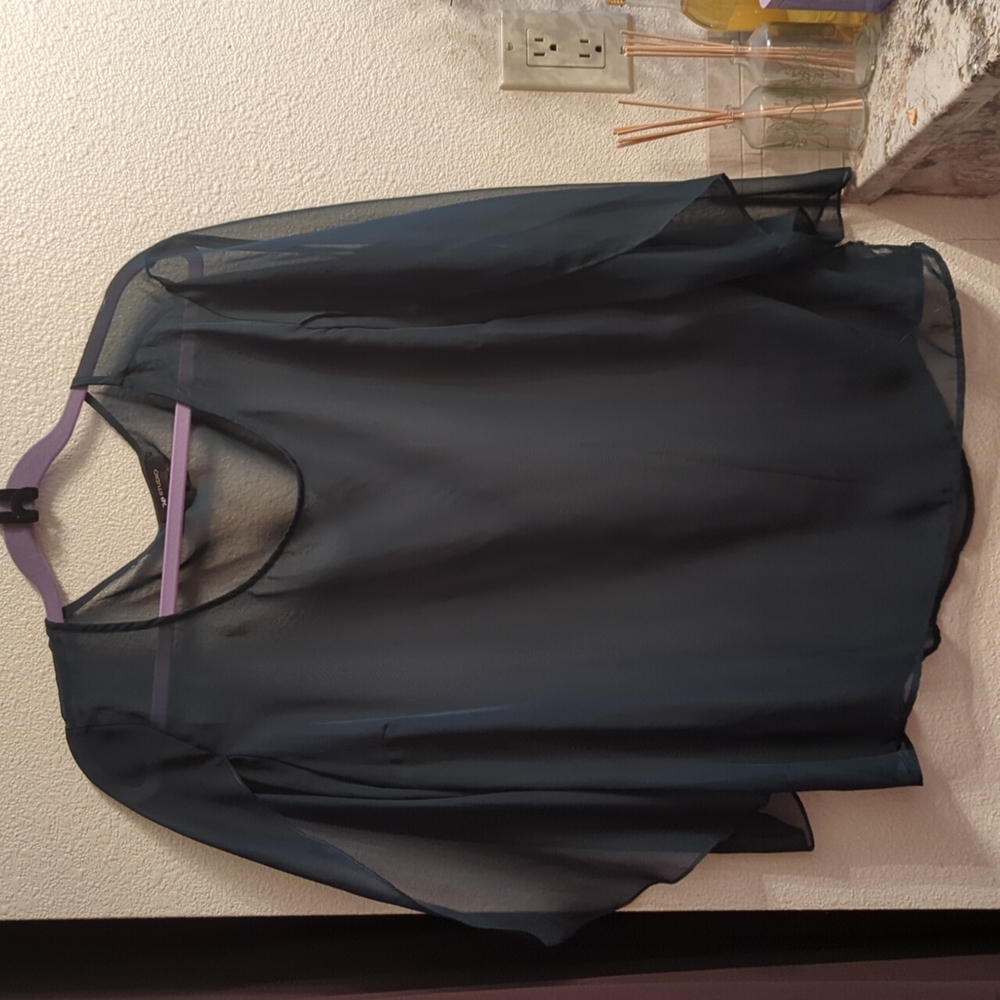 Sheer top dark green XL New with tags Tulip sleeves